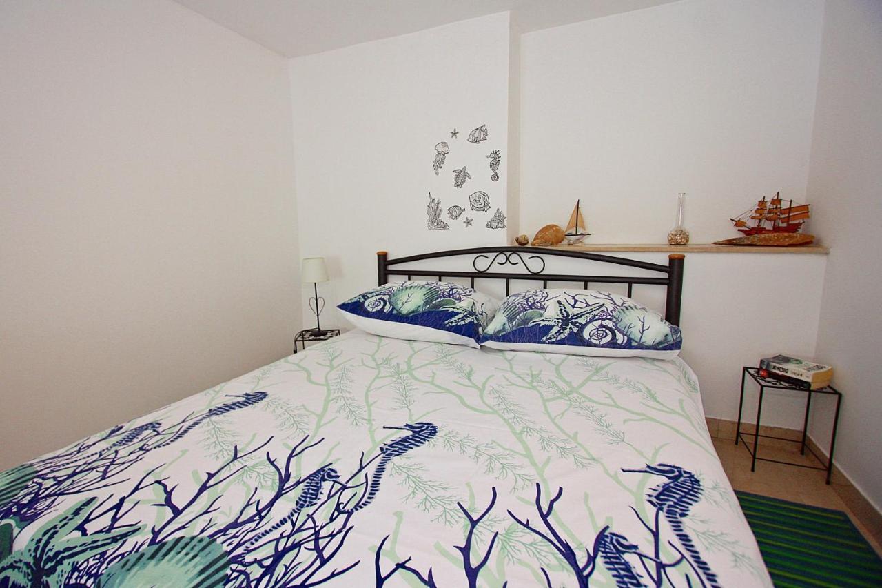 Apartment Zorica Supetar Εξωτερικό φωτογραφία