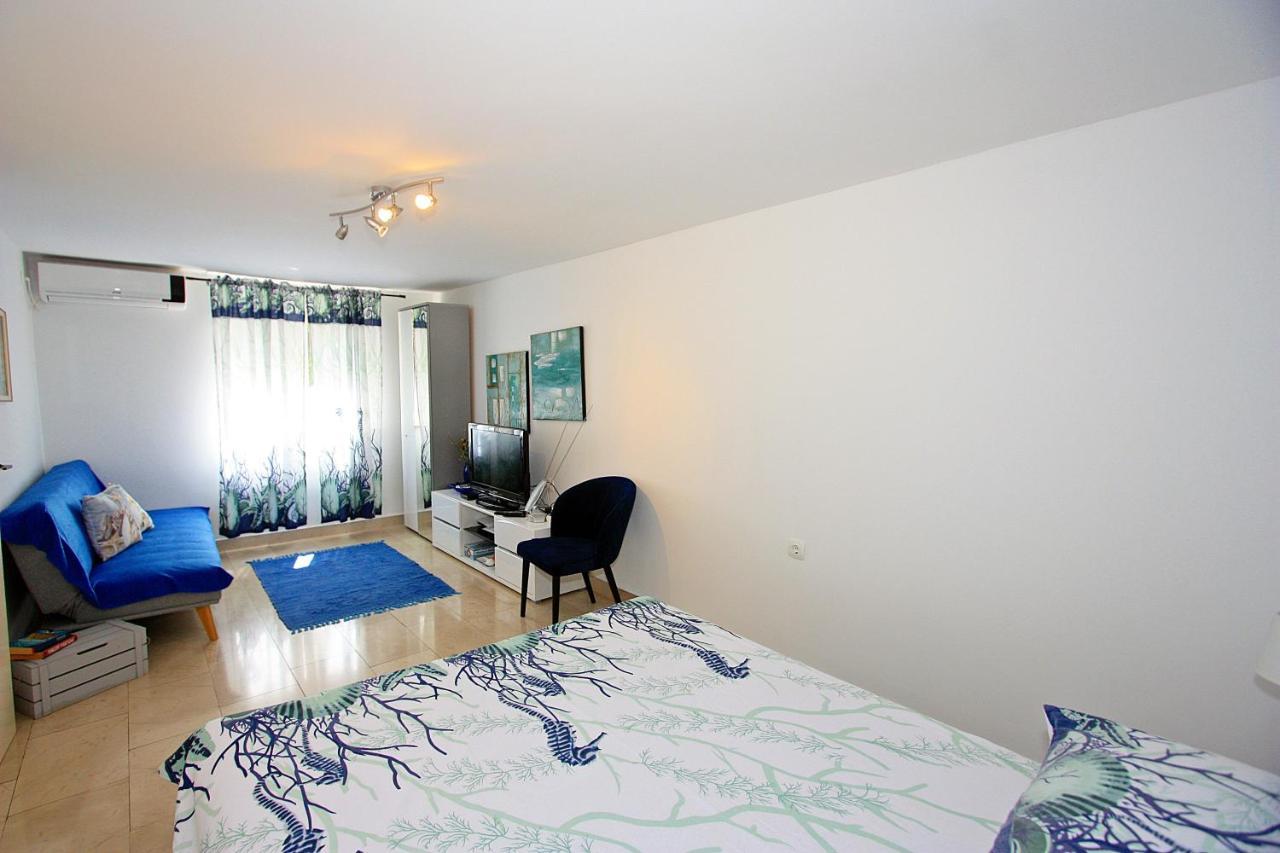 Apartment Zorica Supetar Εξωτερικό φωτογραφία